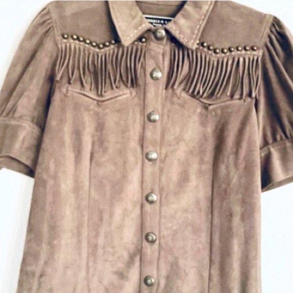 Double D Ranch Tops - NWT  Double D Ranch Line Camp Top. Size: Small  Color: Concho